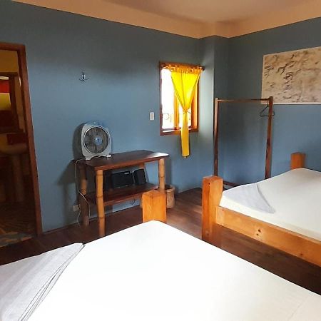 Hotel Boutique Hurvinek Montañita Kültér fotó