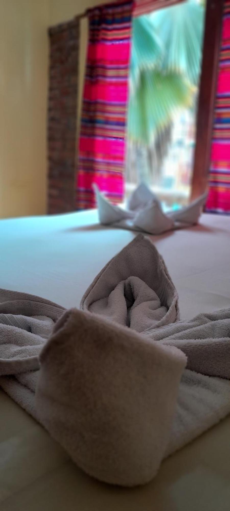 Hotel Boutique Hurvinek Montañita Kültér fotó
