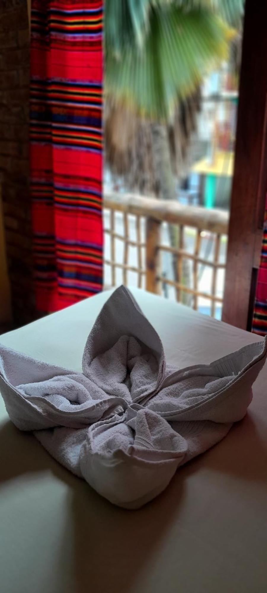 Hotel Boutique Hurvinek Montañita Kültér fotó